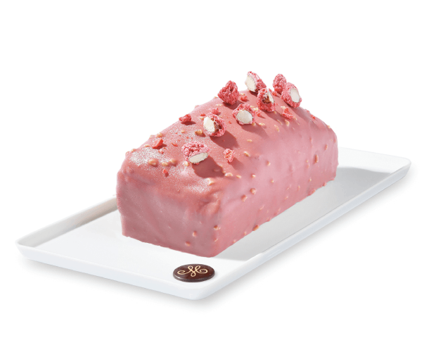 Tea and raspberry cake